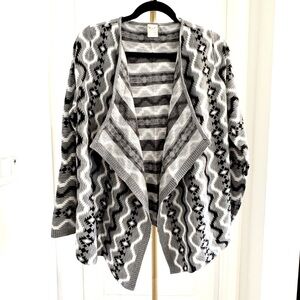 New‎ Women's Black White Gray Open Cardigan Size Large Boho Aztec Tribal